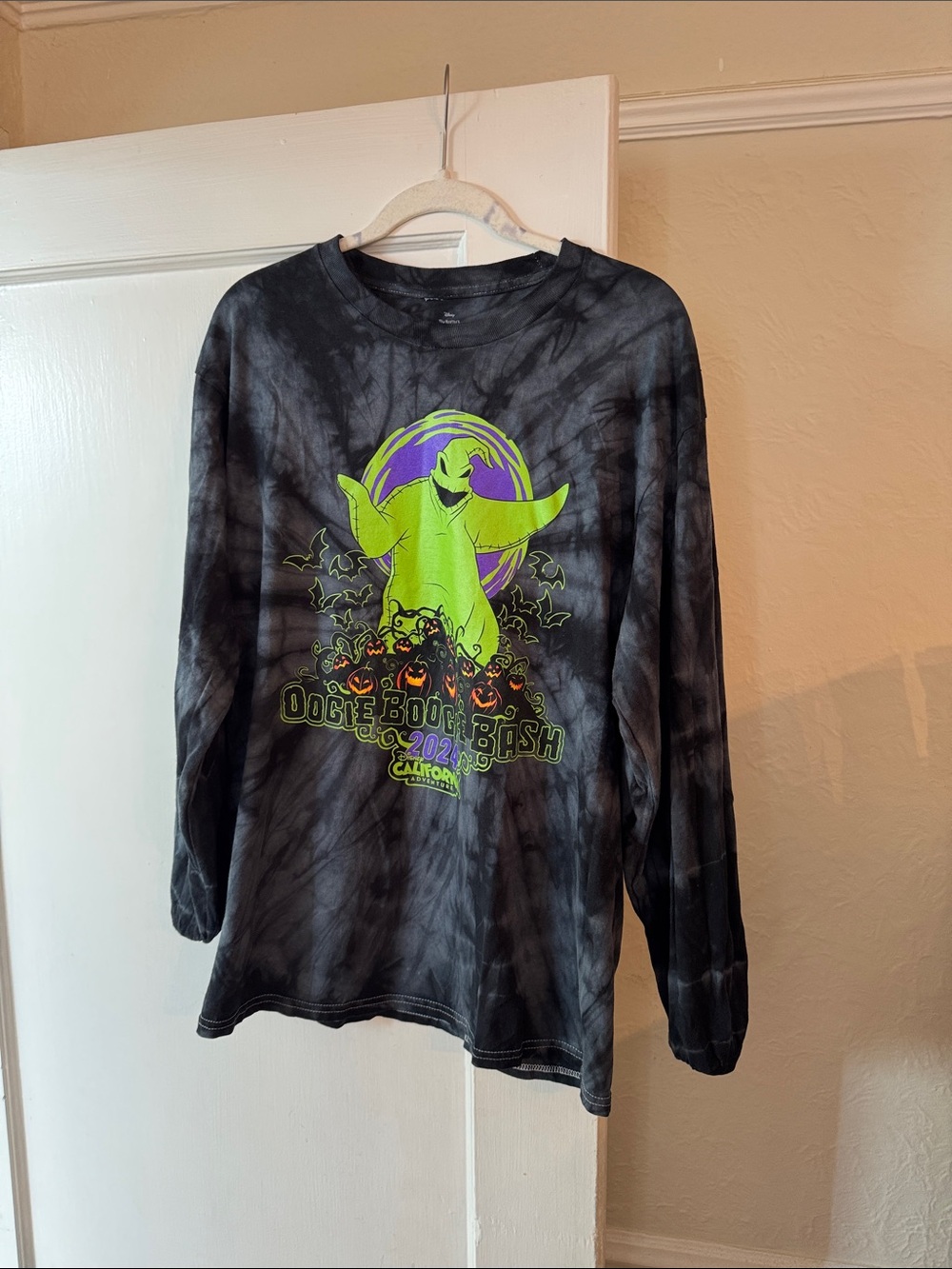 2024 DLR Oogie Boogie Bash Magic Key Unisex L/S Tee